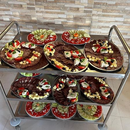 Uvac-Etno Selo Kaco Villa Sjenica Kültér fotó